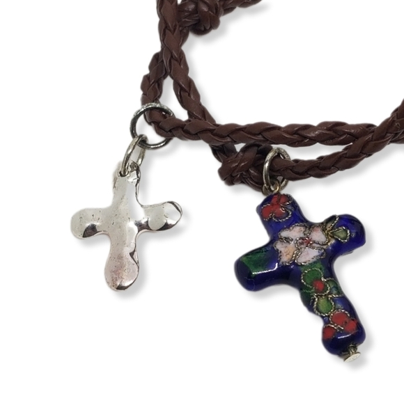 VERY LONG BROWN BRAIDED LEATHER & SILVERPLATED CROSS CHARMS NECKLACE - Picture 9 of 10